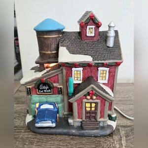 2020 Holiday Time Vintage Car Wash Christmas Village Lighted Building Working.
